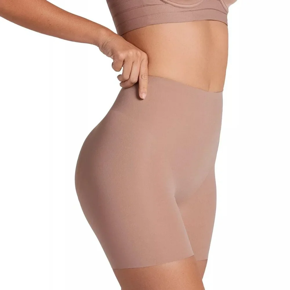 #1133 Leonisa Undetectable Padded Butt Lifter Shaper Shorts - Brown- Nude 02